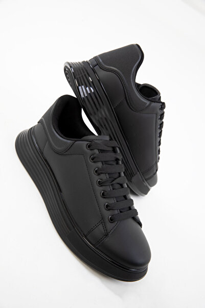 SOHO Fekete-fekete férfi tornacipő 20212