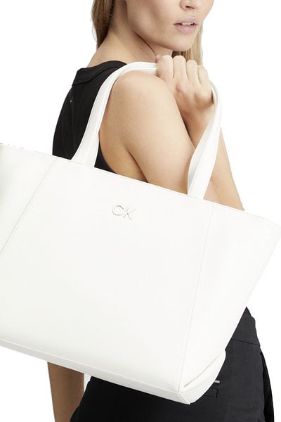 Calvin Klein Medium Pebble Ck Daily Shopper Bag