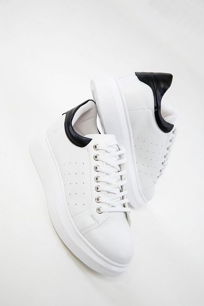 SOHO Weiß-Schwarzer Herren-Sneaker 19624