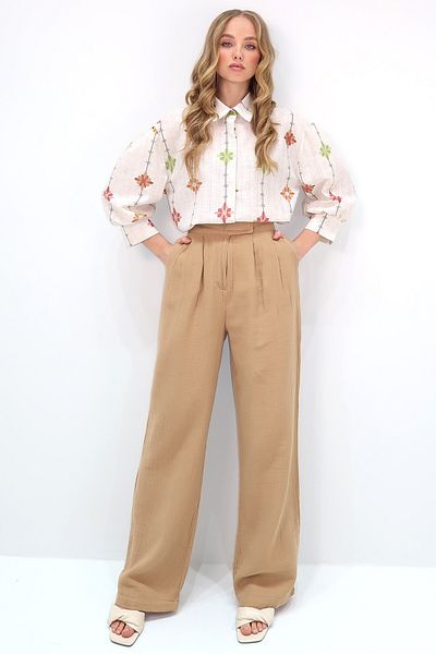 Trend Alaçatı Stili Women's Beige Pleated Velcro Muslin Linen Trousers Alc-X12110