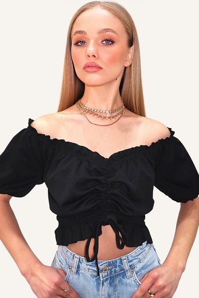Trend Alaçatı Stili Μαύρη μπλούζα με γιακά Madonna - Σχέδιο με ελαστική μέση και μανίκια, σχέδιο με κορδόνι μπροστά ALC-X8562