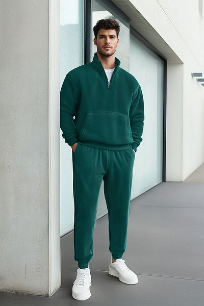 Trendyol Collection Grünes, übergroßes/breit geschnittenes Basic-Anti-Pilling-Fleece-Trainingsanzug-Set TMNAW25EM00002