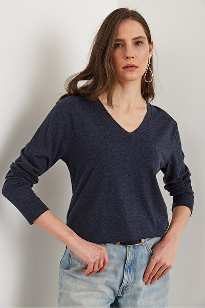 Olalook Жіноча темно-синя блузка з віскозним плетінням Yun з V-подібним вирізом BLZ19002729