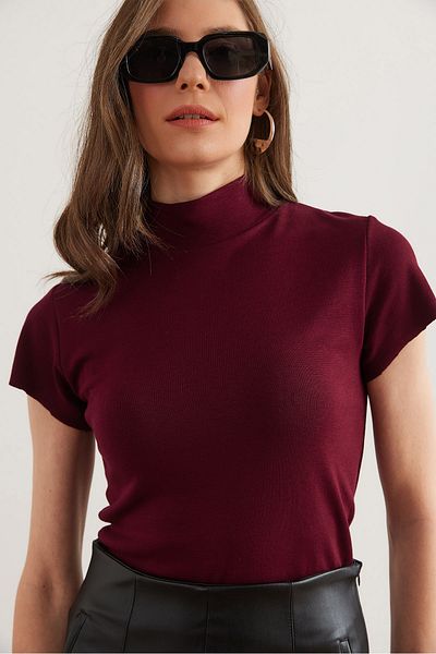 Olalook Tricou flexibil cu textura moale pentru femei, roșu Claret, cu guler în picioare TSH- 19000833