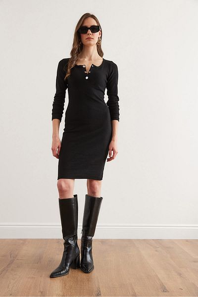 Olalook Schwarzes Damen-Minikleid aus Lycra mit Metallknöpfen ELB- 19002334