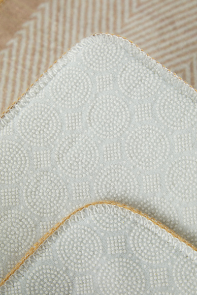 TRENDYOLMİLLA HOME Béžová pruhovaná koupelnová předložka sada 2 Tphss25Bps00007