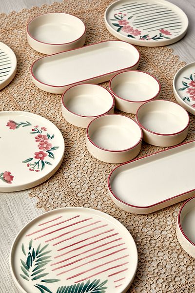 Kitchen Life Sakura Stackable Breakfast Set for 6 People - 14 Pieces, Luxury Presentation Plate