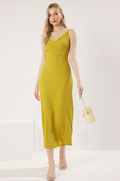 Trendyol Collection Πλεκτό μάξι πλεκτό φόρεμα λαδιού πράσινη πλάτη TWOSS25EL00366