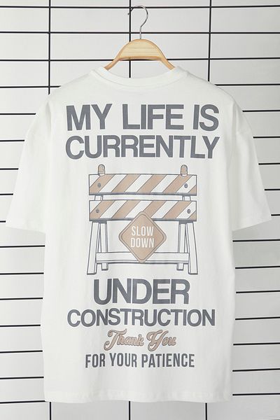Trendyol Collection Εκρού Oversize εμπριμέ βαμβακερό μπλουζάκι - TMNSS25TS00114