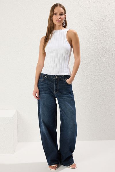Trendyol Collection Ecru Premium-Strickbluse aus Garn/Spezialgarn TWOSS24BZ00275