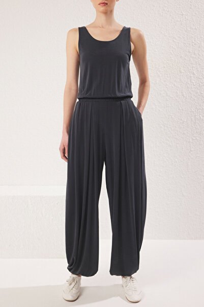 Trendyol Collection Antracitová pletená kombinéza – udržitelná modalová tkanina Twoss25Tu00027