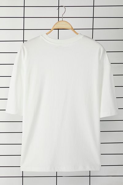 Trendyol Collection Boxy Cut Ecru-Baumwoll-T-Shirt – TMNSS25TS00162