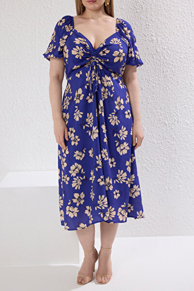 Trendyol Curve Modré tkané šaty s kvetinovou potlačou Tbbss23Ah00091