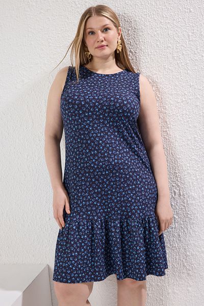 Trendyol Curve Navy Blue Polka Dot Printed Zero Sleeve Flounces Shift Mini Stretchy Knitted Plus Size Dress Tbbss24Ah00131