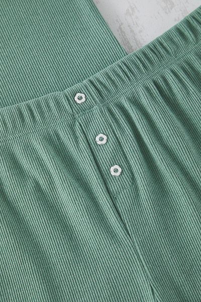 Trendyol Curve Mintfarbenes Spitzendetail-Strick-Pyjama-Set TBBSS25AI00035