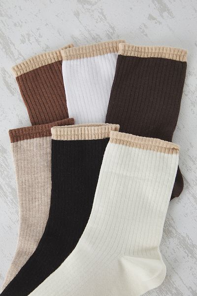 Trendyol Collection Braune Unisex-Socken im 6er-Pack – College-/Mittel-/Tennissocken TMNSS25CO00010