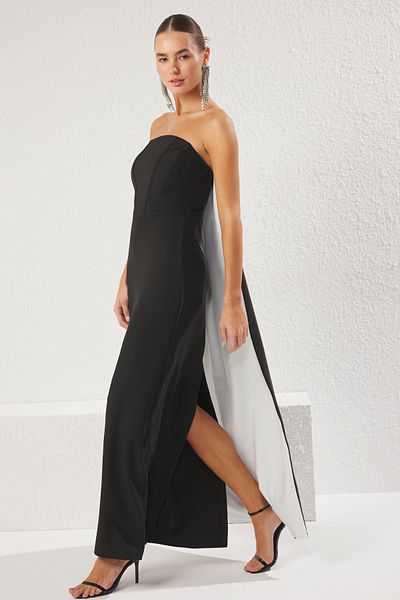 Trendyol Collection Μαύρο-λευκό ίσιο ίσιο υφαντό Finike Maxi βραδινό φόρεμα & φόρεμα επιστροφής στο σπίτι