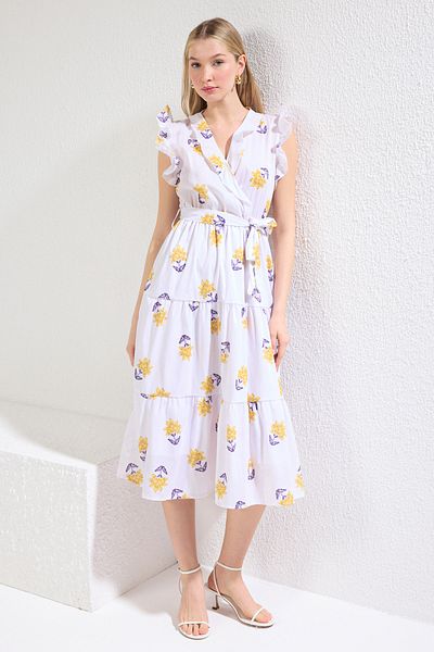Trendyol Collection Gelbes, gerades, gewebtes Midikleid mit Gürtel TWOSS24EL00914