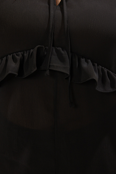 Trendyol Curve Μαύρη μπλούζα Yoryo Chiffon Woven Plus Size