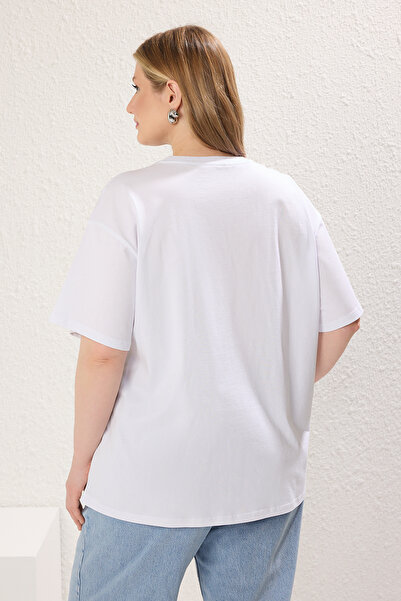 Trendyol Curve Λευκό πλεκτό μπλουζάκι μεγάλου μεγέθους - Αξεσουάρ καθρέφτη κόλλας TBBSS25BF00040