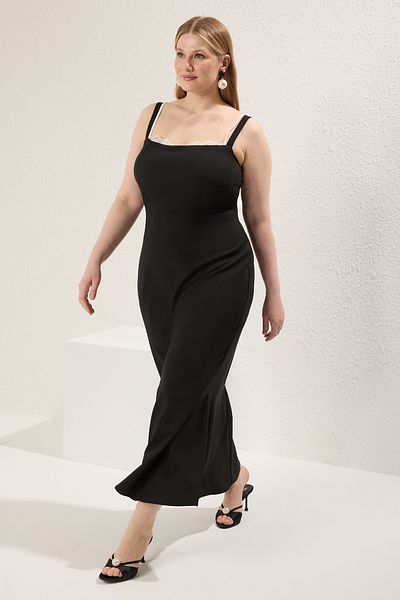 Trendyol Curve Black Finike Woven Plus Size Dress