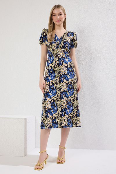 Trendyol Collection Μίντι πλεκτό φόρεμα Indigo Floral Πλισέ Shift TWOSS25EL00087