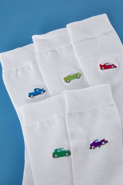 Trendyol Collection Weiße, bestickte Unisex-Baumwollsocken im 5er-Set – College/Tennis/Mittellänge – TMNSS25CO00002