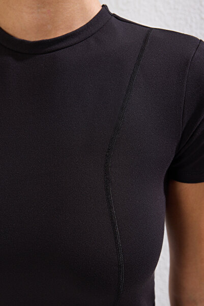 Trendyol Collection Μαύρο μπλουζάκι κατάδυσης/καταδύσεων THMSS25TS00005