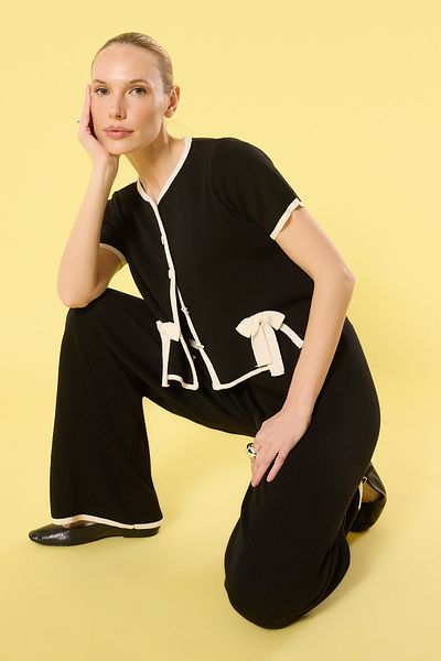 Trendyol Collection Crew Neck Ribbon Cardigan and Trousers Set - Twoss25Au00050
