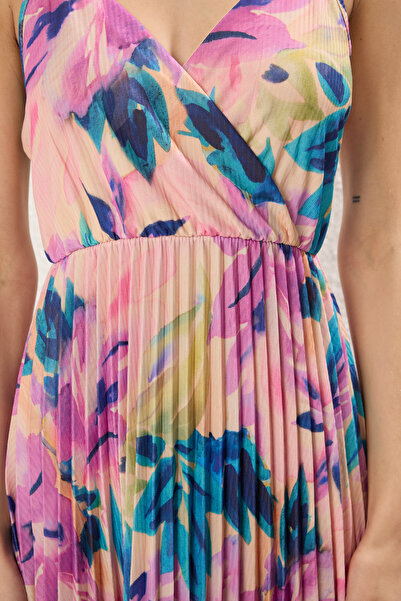 Trendyol Collection Rózsaszín Midi kötött ruha - állítható pántok, redők és duplasoros TWOSS20EL2729