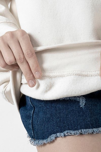 Tshirthane White Women's Basic Sweatshirt