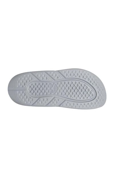 Crocs كلوجز خارج الشبكة
