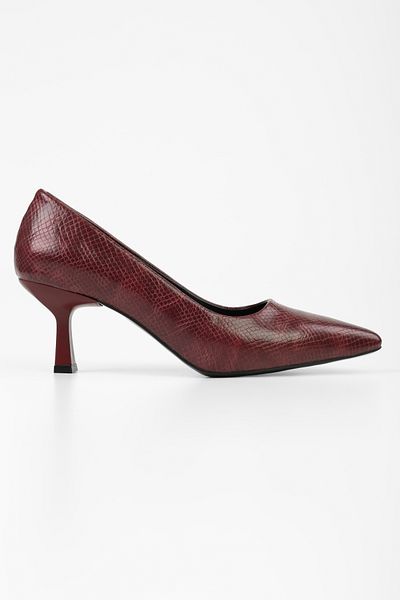 Shoeberry Zahara Damen Schuhe mit Stilettoabsatz und Schlangenmuster in Burgunderrot
