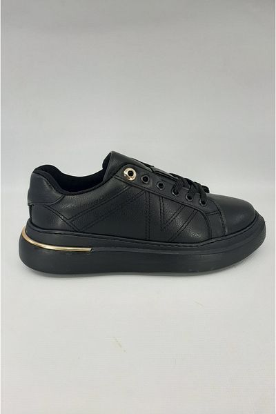 trender Women's Black Sneaker Sp110