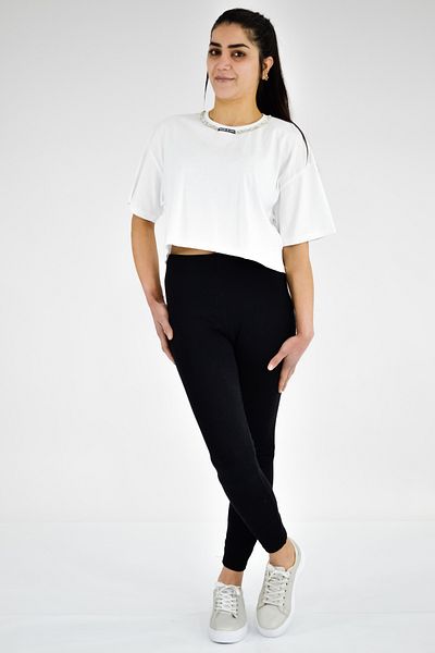 Quzu Tricou cu detaliu de piatră cu gâtul rotund