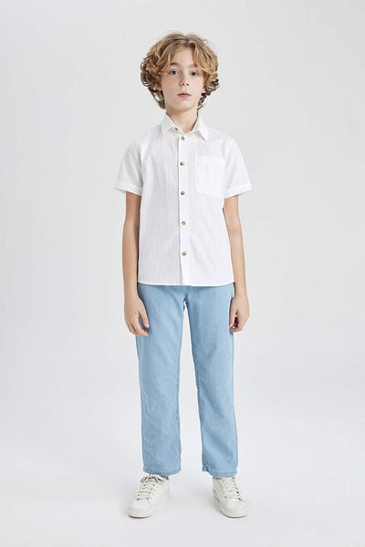 DeFacto Jungen-Jeans mit gerader Passform und geradem Bein, Basic-Hose B5740a824sm