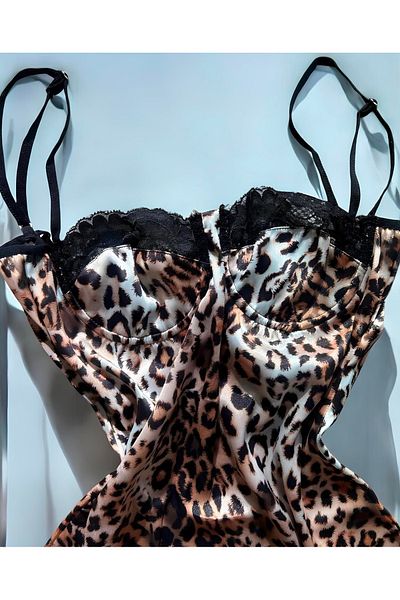 MODA САТЕНЕНА НОЩНИЦА (МИНИ РОКЛЯ)