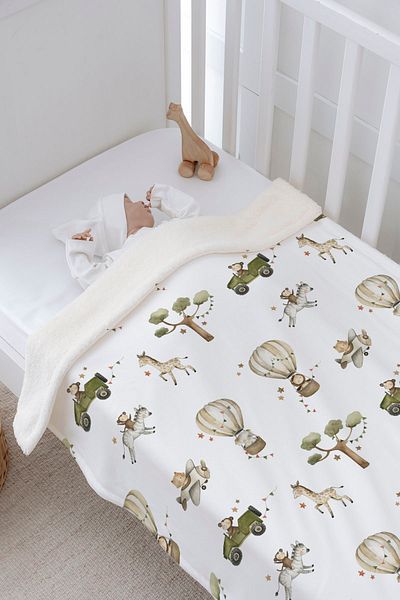 Tuğba Kuğu Plush Double Face Blanket - Safari Animals on Vehicle