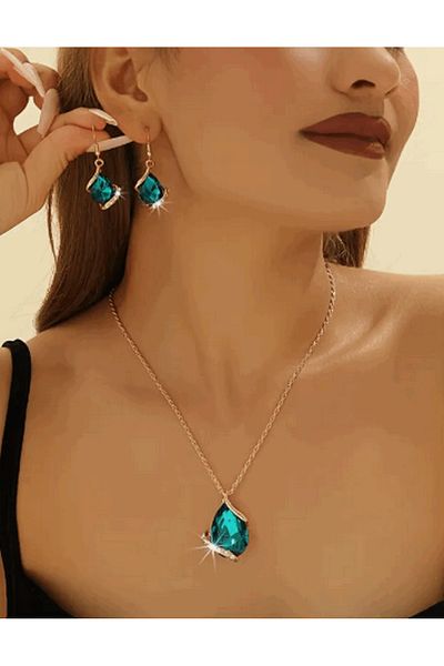 takıbahçesi Stylish Heart Shaped Jewelry Set for Women Set of 3 - Can Be Gift Wrapped