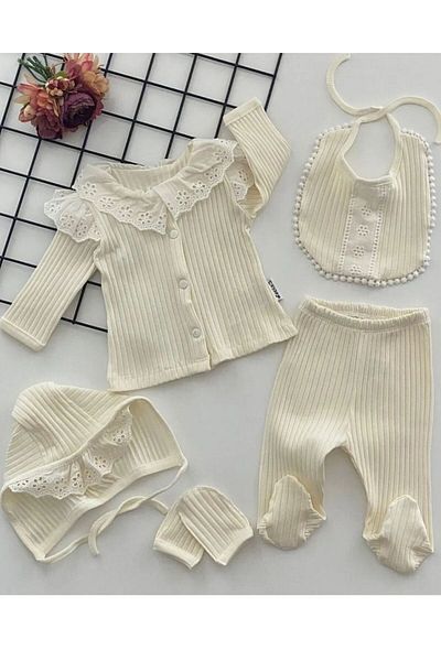 pjishop Yuppy Set of 4 - Baby Sirt and Shoulder Bag, Hospital Release and Chickpea Swaddle