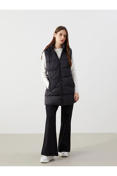 LC Waikiki Lcwaikiki Classic Hooded Women's Puffer Vest