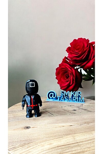 SM KIR TASARIM Squid Game 6’lı Koleksiyon Figür Seti - 3lü Muhafız + Yönetici Subay + Frontman + Hediye Figür