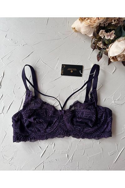 İntive Lingerie Tyla Lace C Cup Κομψό σουτιέν συσφιγκτικό με κορδέλα μπροστά για καθημερινή χρήση