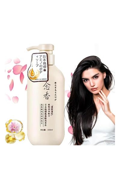 MAXFIT Original Japanese shampoo for hair growth, preventing hair loss and removing dandruff 300 ml