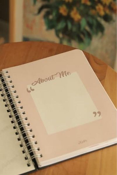 STOREMAX Mu-Artshop Flower Gourd Timeless Academic Planner English Agenda Sticker Gifted + L