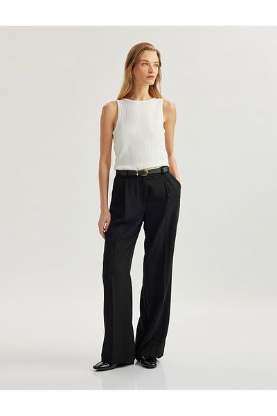 Koton Slim Fit Αμάνικο Πλήρωμα Λαιμόκοψη Βαμβακερό Ριμπ Εσωρούχο
