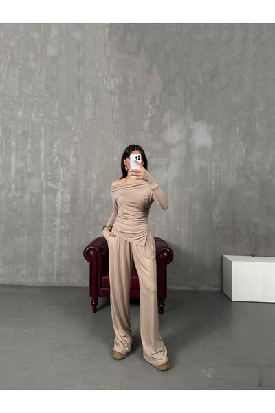 Marbella Жіночий комплект з відкритими плечима, асиметричною блузою з драпіруванням та широкими штанами