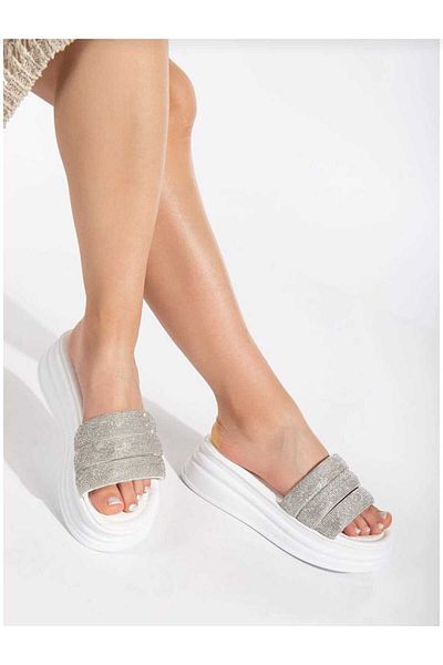 ELEVAM Stone Detailed Three-Stripes Women's Slippers