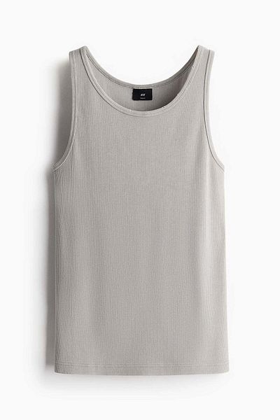 H&M قميص صدرية مضلعة بقصّة Slim Fit