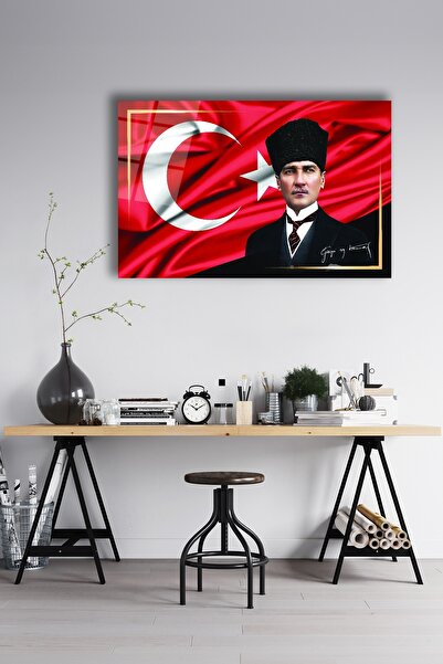 BRNDECO Altın Çizgi Detaylı Türk Bayrağı ve Atatürk Cam Tablo